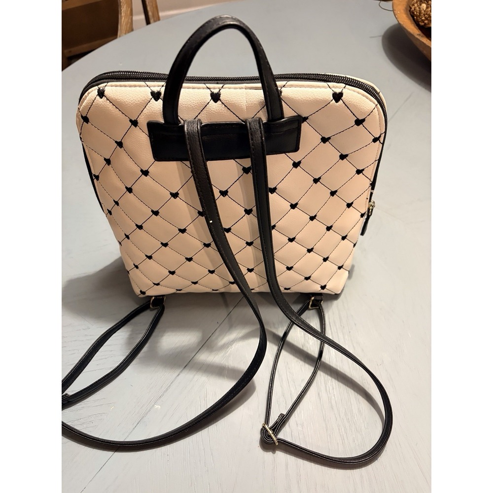 Betsey Johnson Backpack Purse White With Black Trim Gold Details - Picture 3 of 9